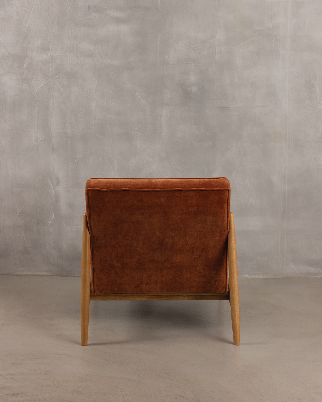 Arna Lounge Chair - Rust